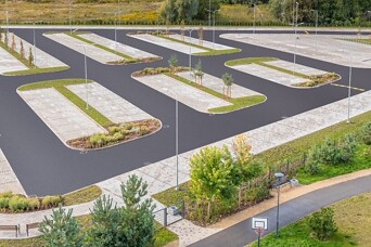 Trebū HOME благоустраивает территорию и открывает новую автостоянку