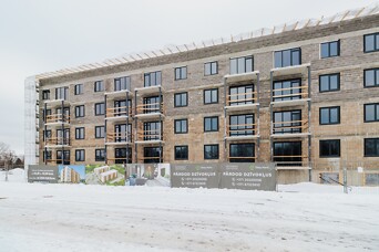 Jaunajā Ādažu projektā "Ūbeļu Nami" nosvinēti Spāru svētki