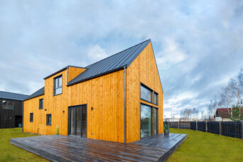 Сданы в эксплуатацию первые жилые дома в поселке "Mārupes Rezidences"