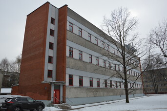 SIA "Tet" на устном аукционе продаёт недвижимое имущество по адресу улица Таллинас 4 и улица Унияс 52