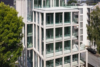 Klusā centra premium projektā “Renaissance” pēdējais dzīvoklis!