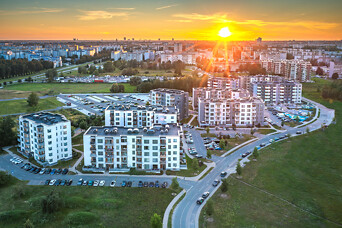 B эксплуатацию сданы три новых дома Trebū HOME