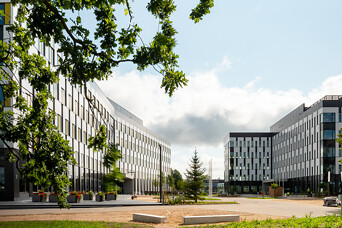 Ekspluatācijā nodots jaunais biroju ēku komplekss Business Garden Rīga