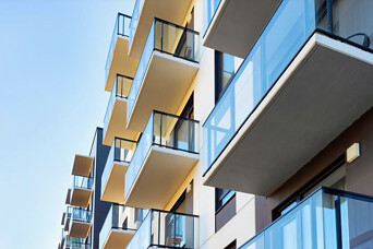 Rīgas un tuvās Pierīgas jauno un renovēto dzīvokļu projektu apskats 2021