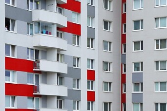 Arco Real Estate: sērijveida dzīvokļu tirgus pārskats par februāri