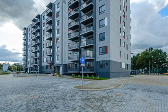 Purvciems kļūst jauno mājokļu bagātāks - uzbūvēta jaunā māja Upeņu ielā 19