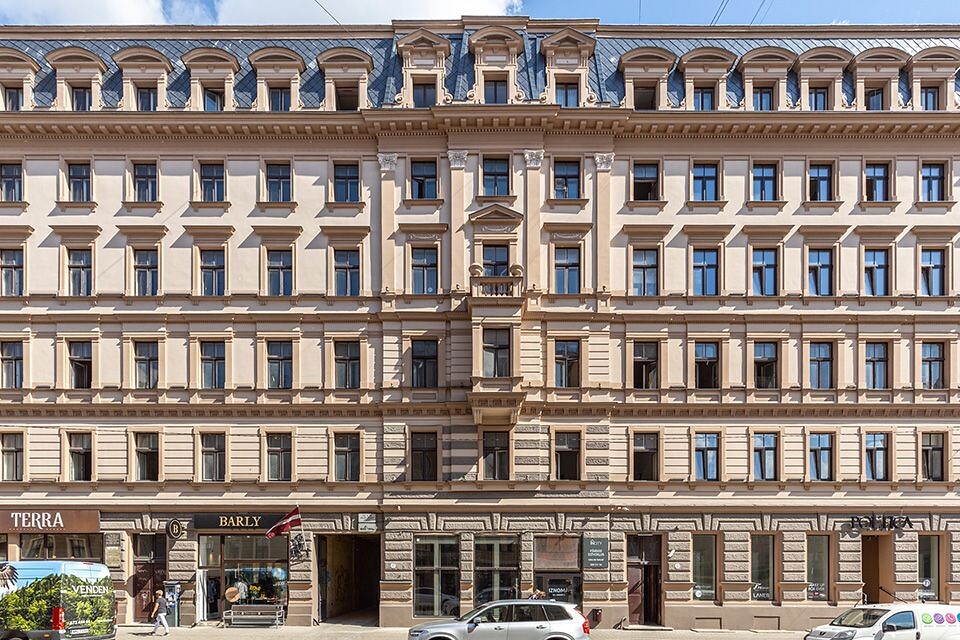 Nenokavē! Cenu samazinājums Blaumaņa 9A renovētā nama dzīvokļiem