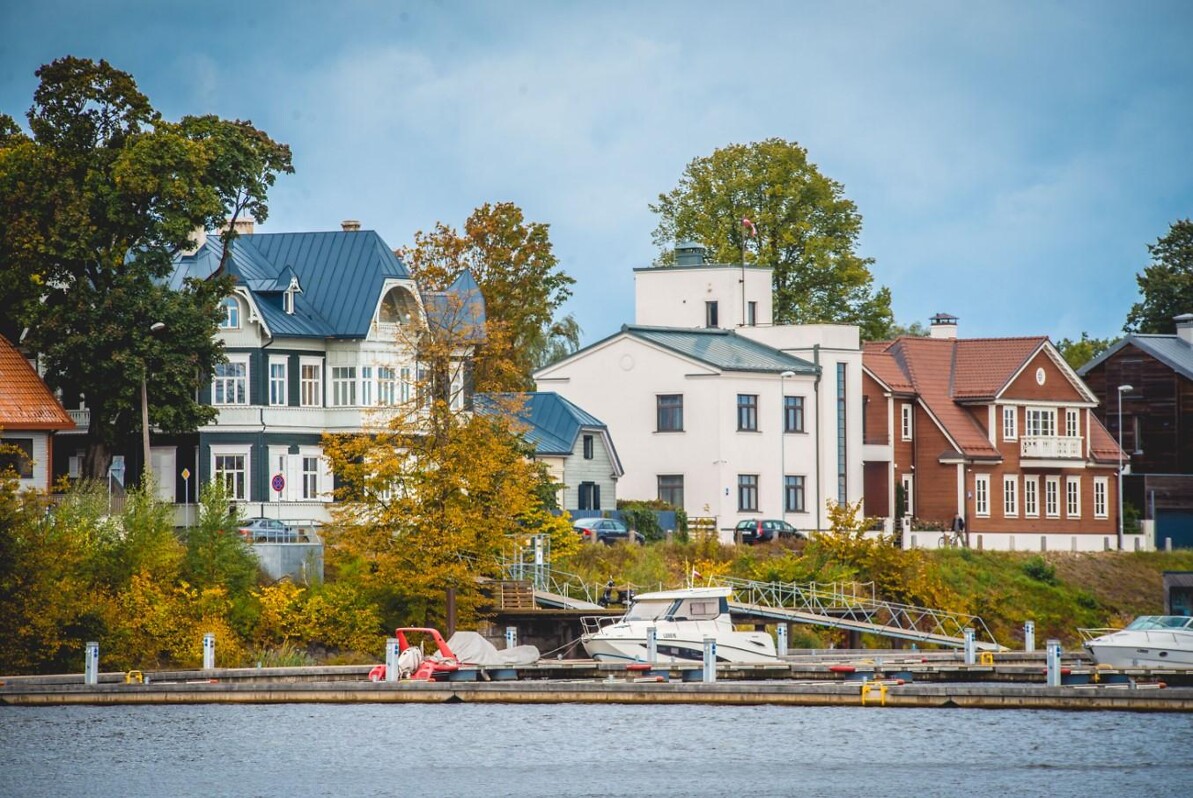 Ķīpsala – likteņupes Daugavas un Vecrīgas ainavu ieskautā sala, kur sadzīvo pretstati