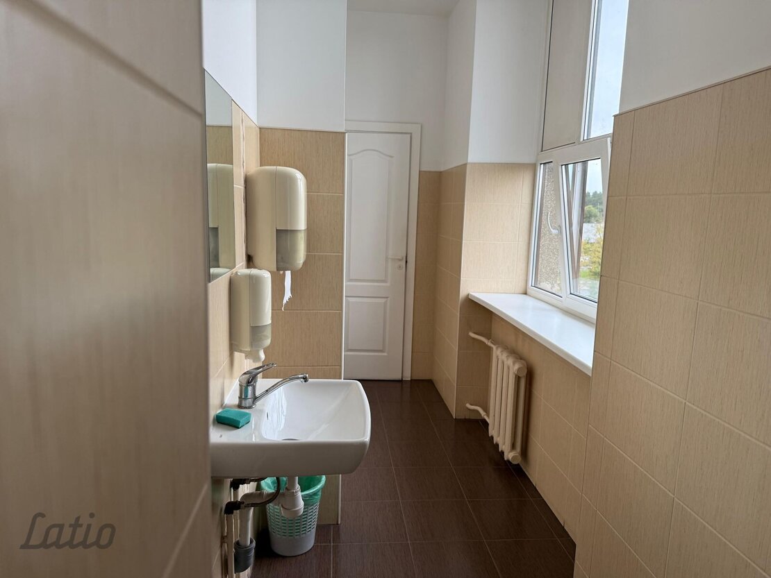 Komerctelpas — Ropažu iela 140, Rīga, Teika