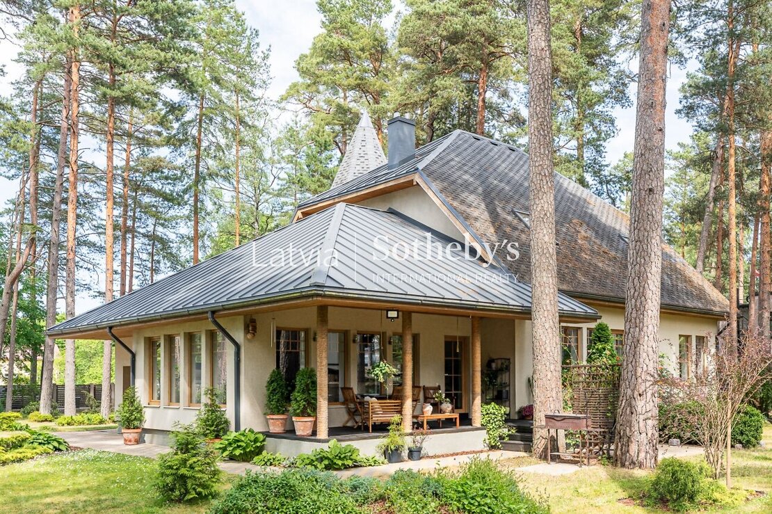 Продажа дома - Jūrmala, Valteri, Gāršas iela - 293 m², 7 комнаты, 495 000 €  - City24.lv портал недвижимости